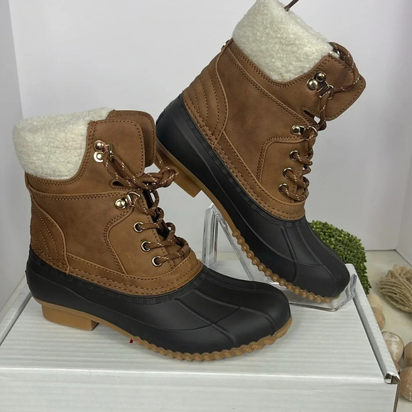 Women’s Tommy Hilfiger Rainah Medium Brown Duck Boots Size 6 (NWOB) - Picture 12 of 12